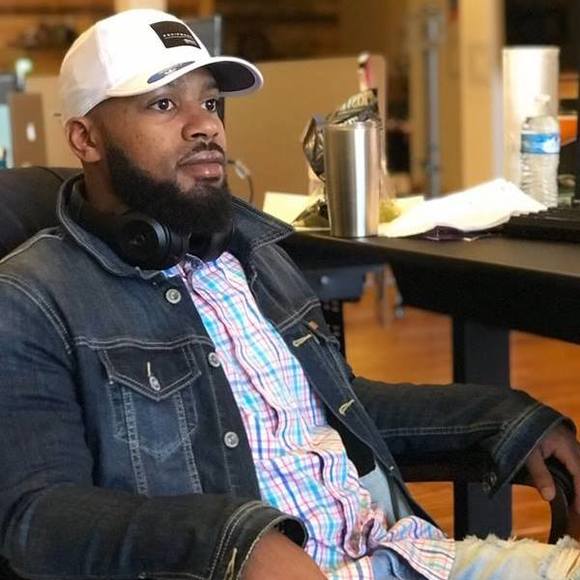 Meet your Posher, Christopher - Picture 1 of 1